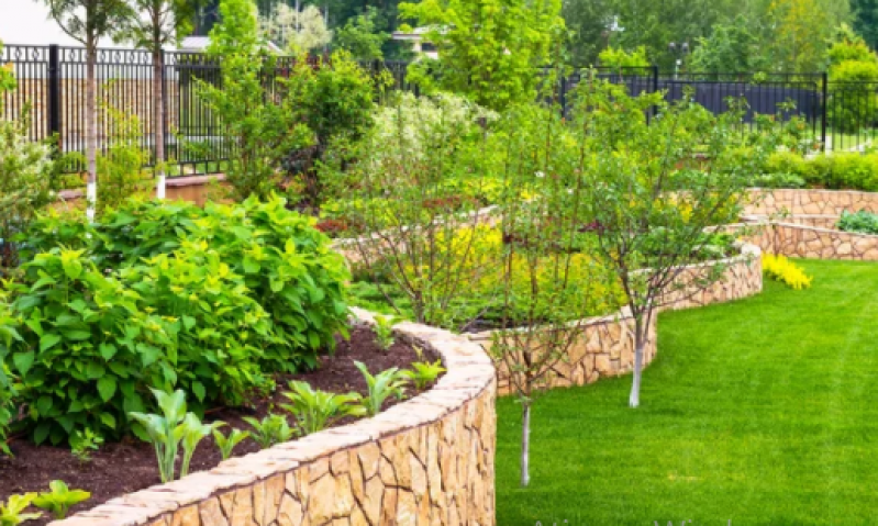 Serviço de Jardinagem e Paisagismo com Pedras Camboinhas - Jardinagem em Condominios